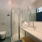 Dorfvilla - Includes Tauern Kaprun Wellness Access 13 Km Away Гостевой дом Майсхофен