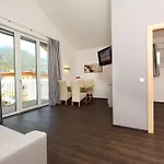 Dorfvilla - Includes Tauern Kaprun Wellness Access 13 Km Away