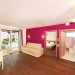 Dorfvilla - Includes Tauern Kaprun Wellness Access 13 Km Away Гостевой дом