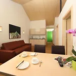 Dorfvilla - Includes Tauern Kaprun Wellness Access 13 Km Away Гостевой дом Майсхофен