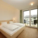 Dorfvilla - Includes Tauern Kaprun Wellness Access 13 Km Away 3*