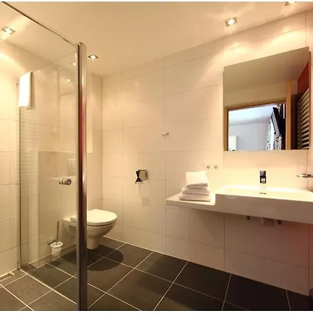 Dorfvilla - Includes Tauern Kaprun Wellness Access 13 Km Away