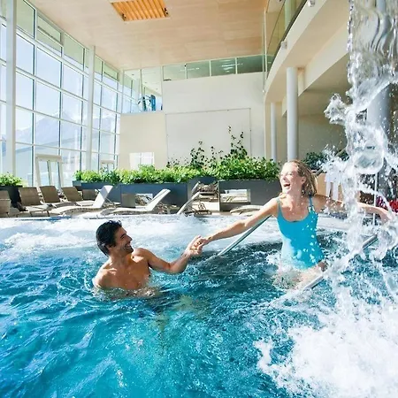 招待所 Dorfvilla - Includes Tauern Kaprun Wellness Access 13 Km Away 麦舒芬