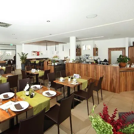 Dorfvilla - Includes Tauern Kaprun Wellness Access 13 Km Away Maishofen