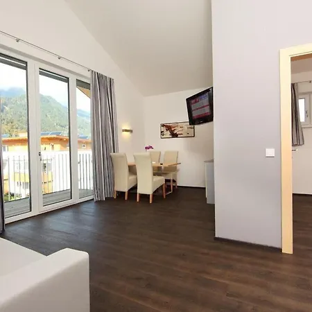 Dorfvilla - Includes Tauern Kaprun Wellness Access 13 Km Away