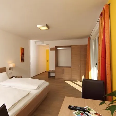 Dorfvilla - Includes Tauern Kaprun Wellness Access 13 Km Away