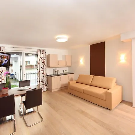 Dorfvilla - Includes Tauern Kaprun Wellness Access 13 Km Away 3* Maishofen