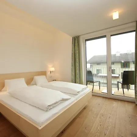 Dorfvilla - Includes Tauern Kaprun Wellness Access 13 Km Away 3*