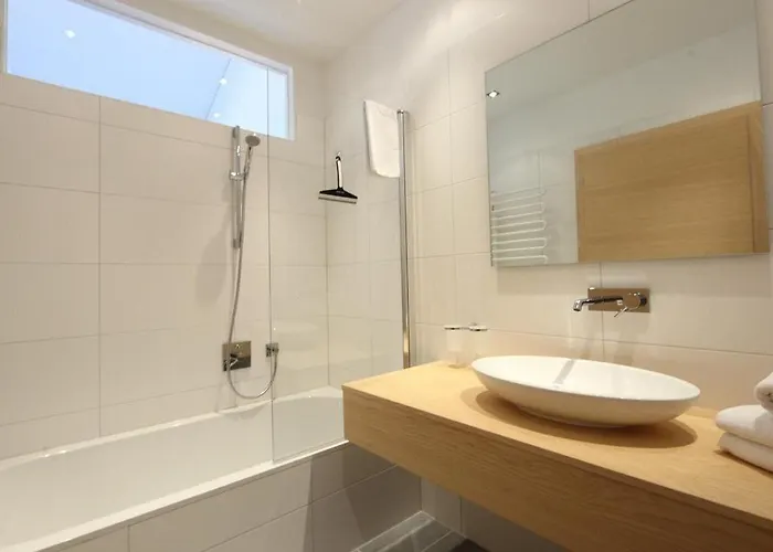 Dorfvilla - Includes Tauern Kaprun Wellness Access 13 Km Away Casa de hóspedes