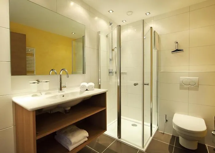 Dorfvilla - Includes Tauern Kaprun Wellness Access 13 Km Away Maishofen