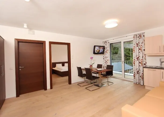 Dorfvilla - Includes Tauern Kaprun Wellness Access 13 Km Away Affittacamere