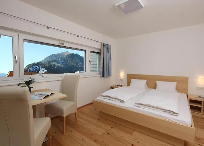 Dorfvilla - Includes Tauern Kaprun Wellness Access 13 Km Away Affittacamere 3*