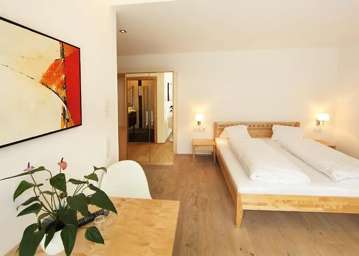 Affittacamere Dorfvilla - Includes Tauern Kaprun Wellness Access 13 Km Away