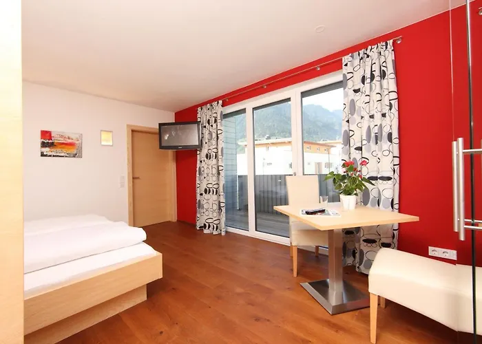 Affittacamere Dorfvilla - Includes Tauern Kaprun Wellness Access 13 Km Away 3*